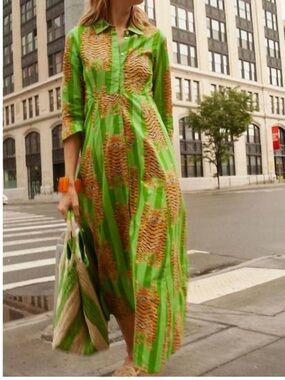 GUADALUPE DESIGN luciana tiger dress in green Size M